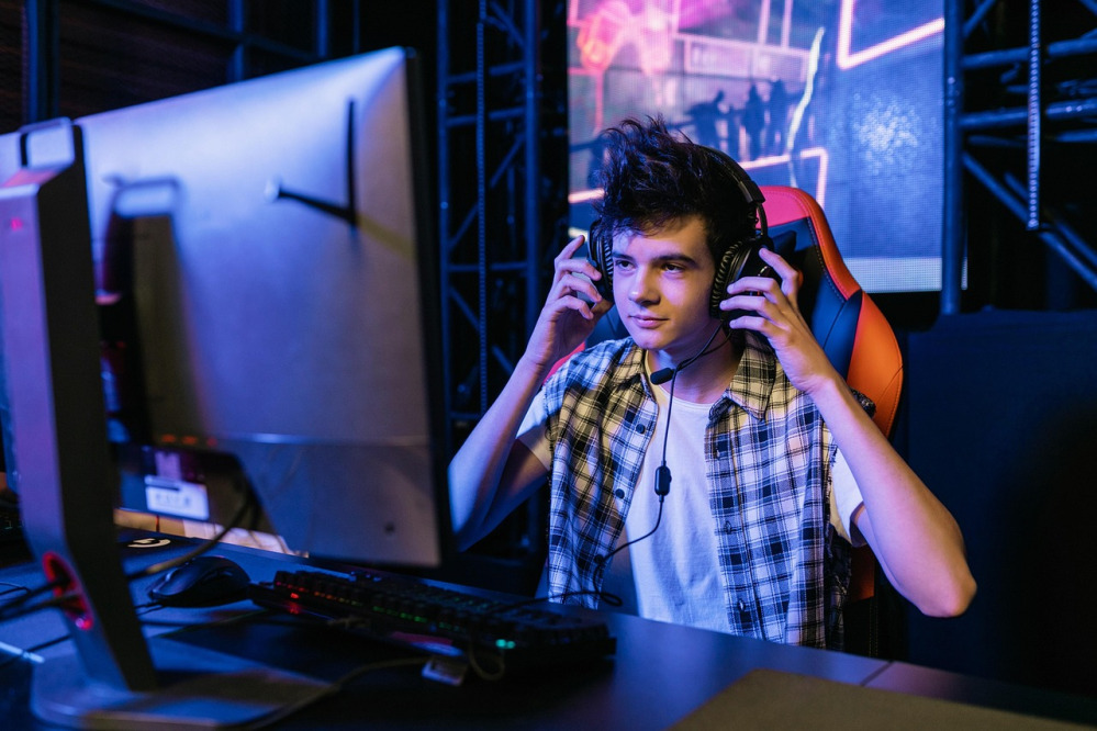 gamer esports portrait